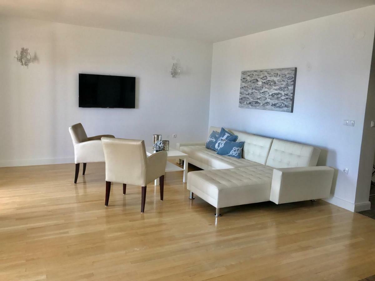 Apartments Villa Lux Dugi Rat Extérieur photo