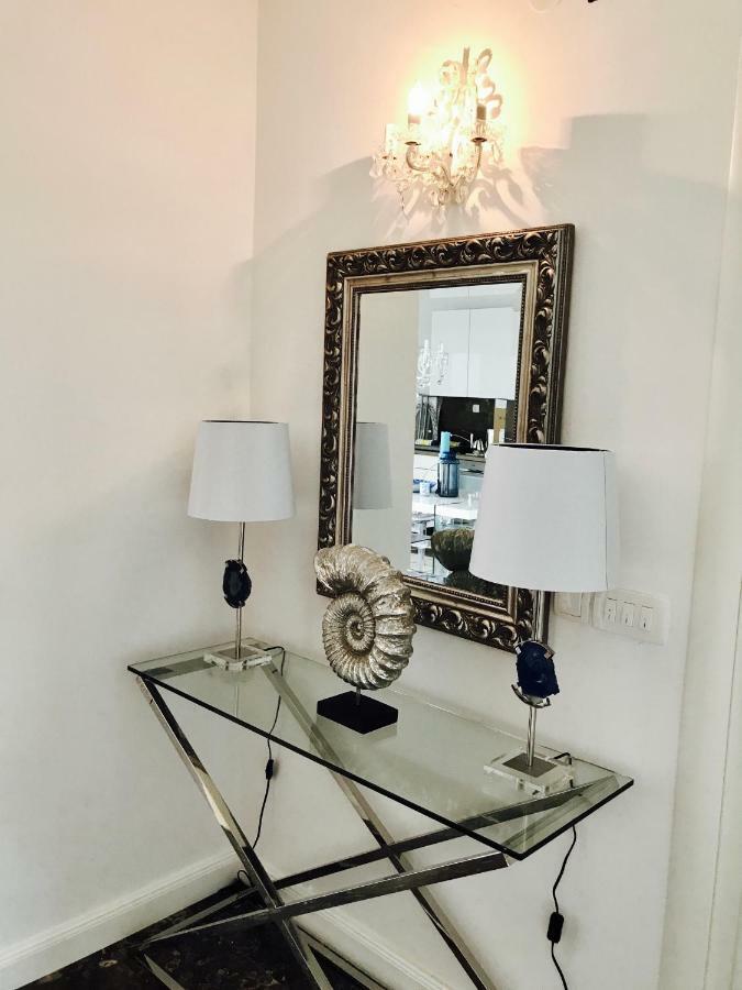 Apartments Villa Lux Dugi Rat Extérieur photo